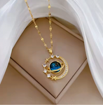 Collier Constellation